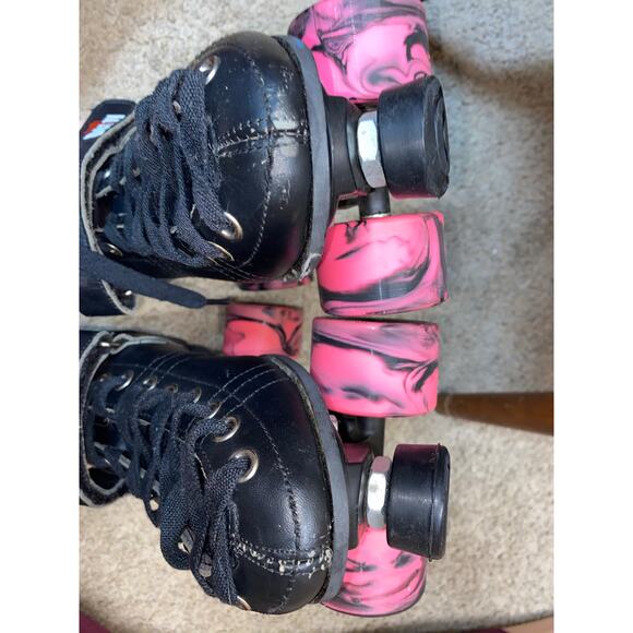 VNLA Renegade Roller Derby Skates - Picture 5 of 12